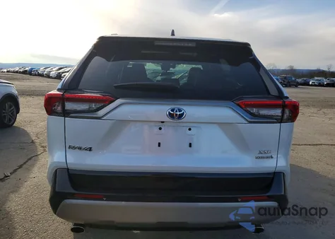 2024 Toyota Rav4 Xse from USA, damaged, VIN 4T3E6RFV2RU164693